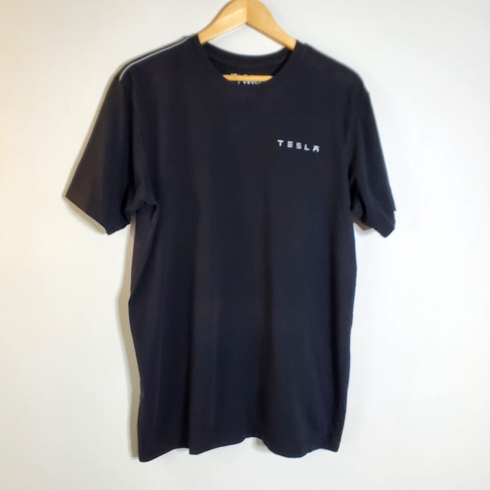 Tesla Black Short Sleeve  logo front 100% Cotton T-shirt Size Medium Men's
